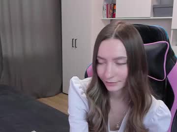 See Luminaya online Now @ wank.ch