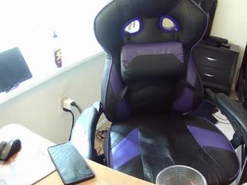 See Lustyvengeance online Now @ wank.ch