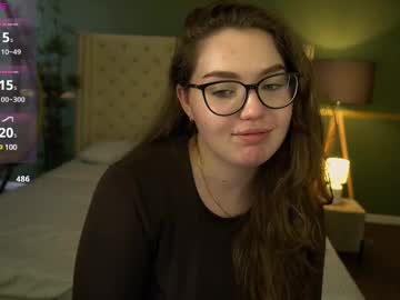 See Luxsopphia_ online Now @ wank.ch