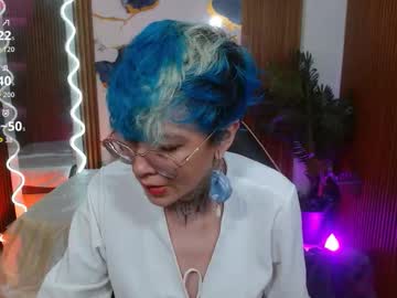 See Lyra_tay online Now @ wank.ch