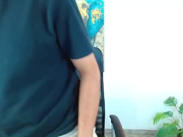 See Maax_18 online Now @ wank.ch