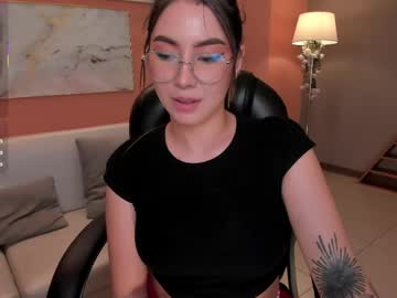 See Madisoncollinsx online Now @ wank.ch