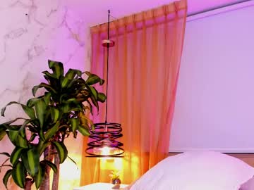 See Magic_rouse online Now @ wank.ch