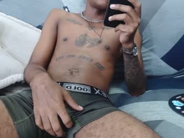 See Man_san11 online Now @ wank.ch
