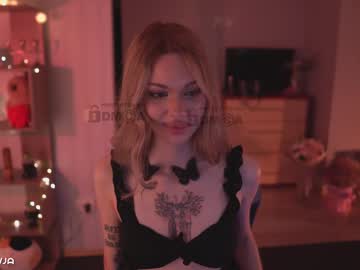 See Manifreyja online Now @ wank.ch