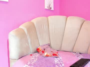 See Marianrosse online Now @ wank.ch