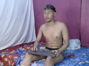 See Mauryandjonny online Now @ wank.ch