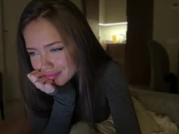 See Melanybunny online Now @ wank.ch