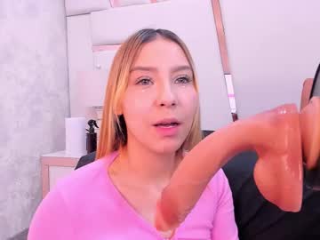 See Melodybloom_ online Now @ wank.ch