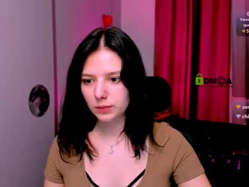 See Merli_lux online Now @ wank.ch