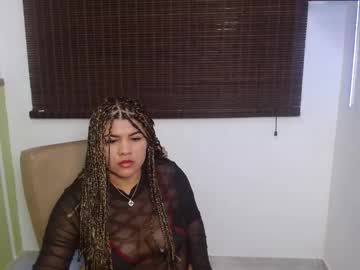 See Milady_fc online Now @ wank.ch