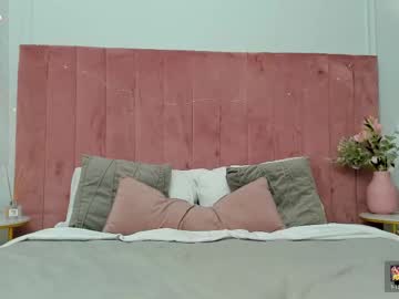 See Milavox online Now @ wank.ch