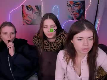 See Milki_wey online Now @ wank.ch