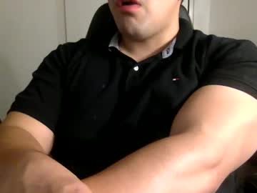 See Mrbree online Now @ wank.ch