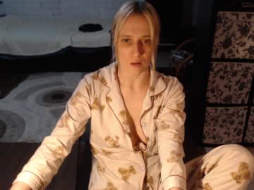 See Mrsluck online Now @ wank.ch