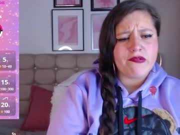 See Nahomyjhons online Now @ wank.ch