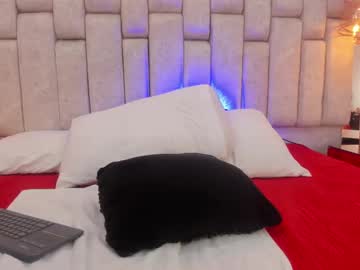See Natachadiaz online Now @ wank.ch