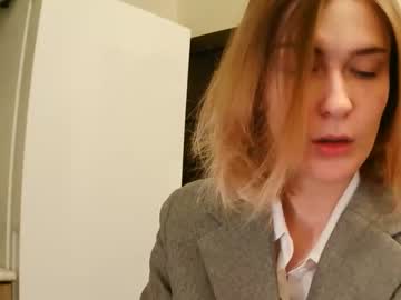 See Natali_bright online Now @ wank.ch