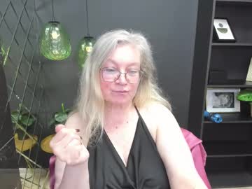 See Natalicloud online Now @ wank.ch