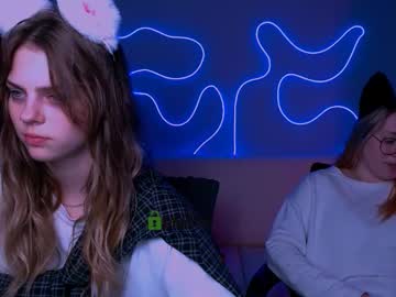 See Naya_may online Now @ wank.ch