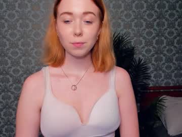 See Nelliemathers online Now @ wank.ch