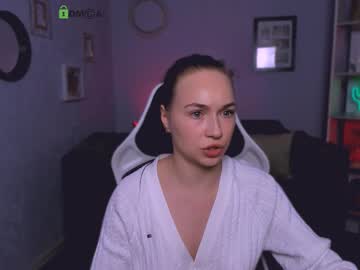 See Niko_lle online Now @ wank.ch