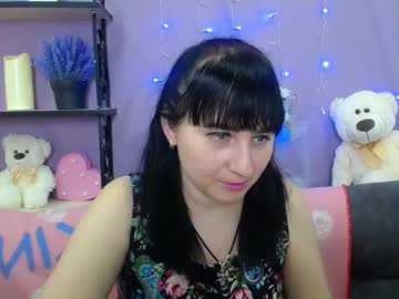 See Ninaflawlees online Now @ wank.ch