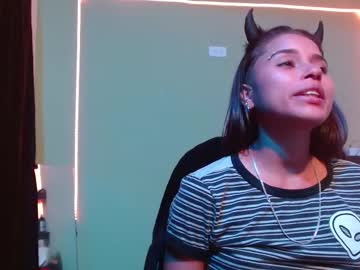 See Noha_thomson online Now @ wank.ch