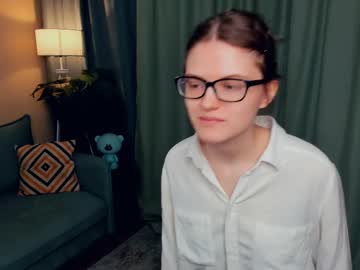 See Odettechurchwell online Now @ wank.ch