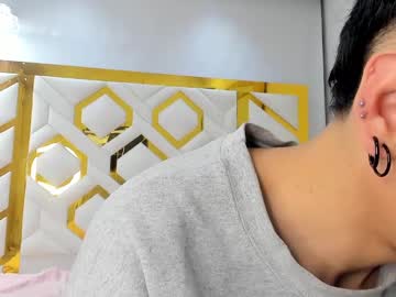 See Oliverdimarc online Now @ wank.ch