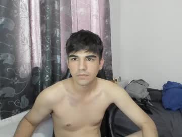 See Pakun_ online Now @ wank.ch
