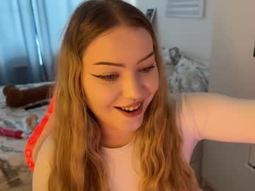 See Polly_taylor_ online Now @ wank.ch