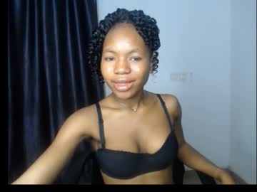 See Prettybaby6 online Now @ wank.ch