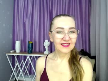 See Queen_a_n_i online Now @ wank.ch