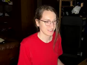 See Queenariatloak online Now @ wank.ch