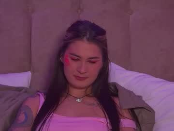 See Rachellsimpson online Now @ wank.ch