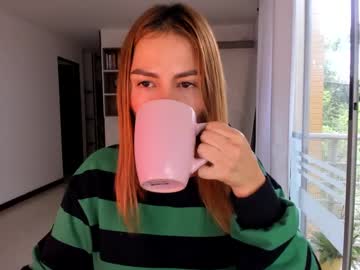 See Rainbow_jenny online Now @ wank.ch