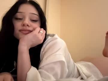 See Randiburt online Now @ wank.ch