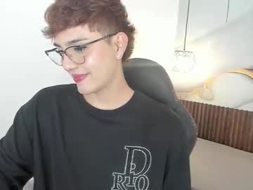 See Reneepaz online Now @ wank.ch