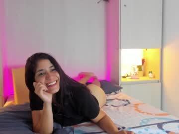 See Rileyythompson online Now @ wank.ch