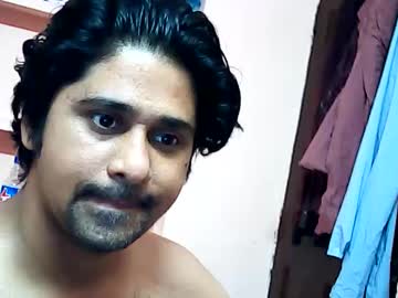 See Rokky25 online Now @ wank.ch