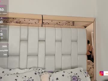 See Rosannaking online Now @ wank.ch