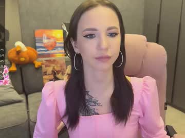 See Sabrinkaa online Now @ wank.ch