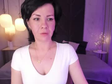 See Samanthaglow_ online Now @ wank.ch