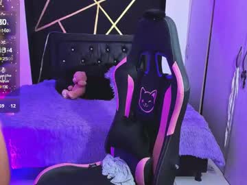 See Samiacooper online Now @ wank.ch