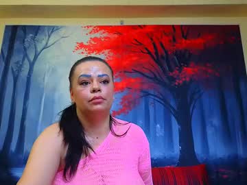 See Samiraevans online Now @ wank.ch