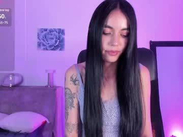 See Samylewis4_20 online Now @ wank.ch