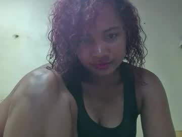 See Sanayaah online Now @ wank.ch