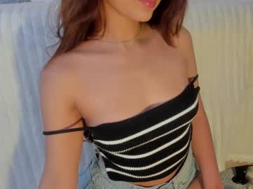 See Sara_beltran online Now @ wank.ch