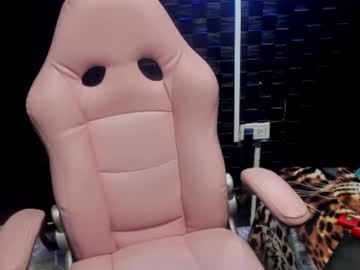 See Sara_hot_2 online Now @ wank.ch